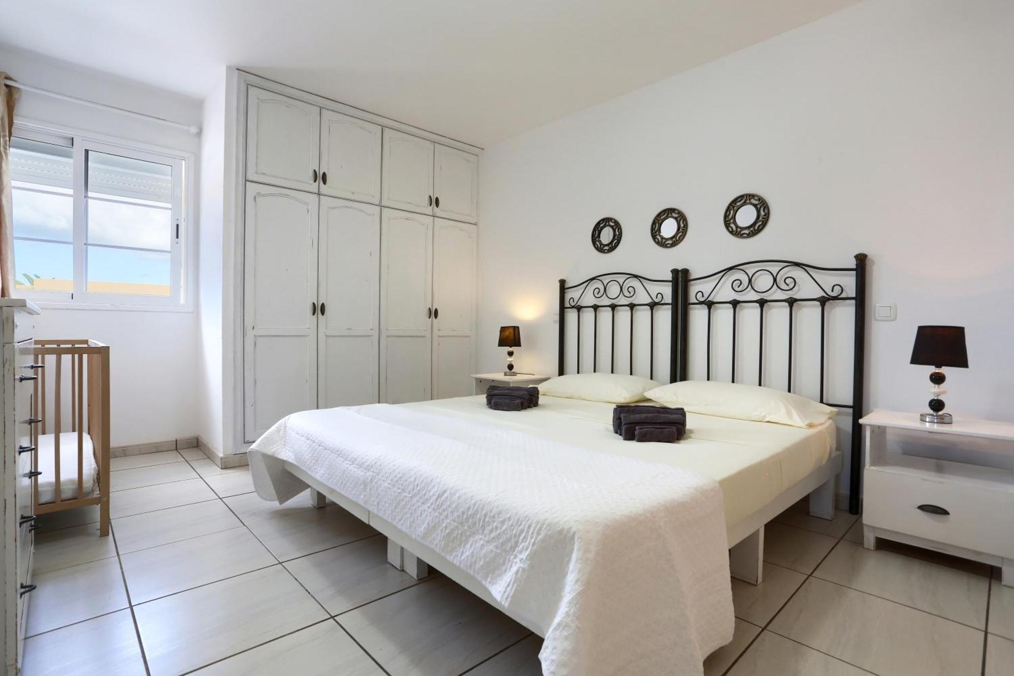 דירות קורלחו Residencia Lena מראה חיצוני תמונה