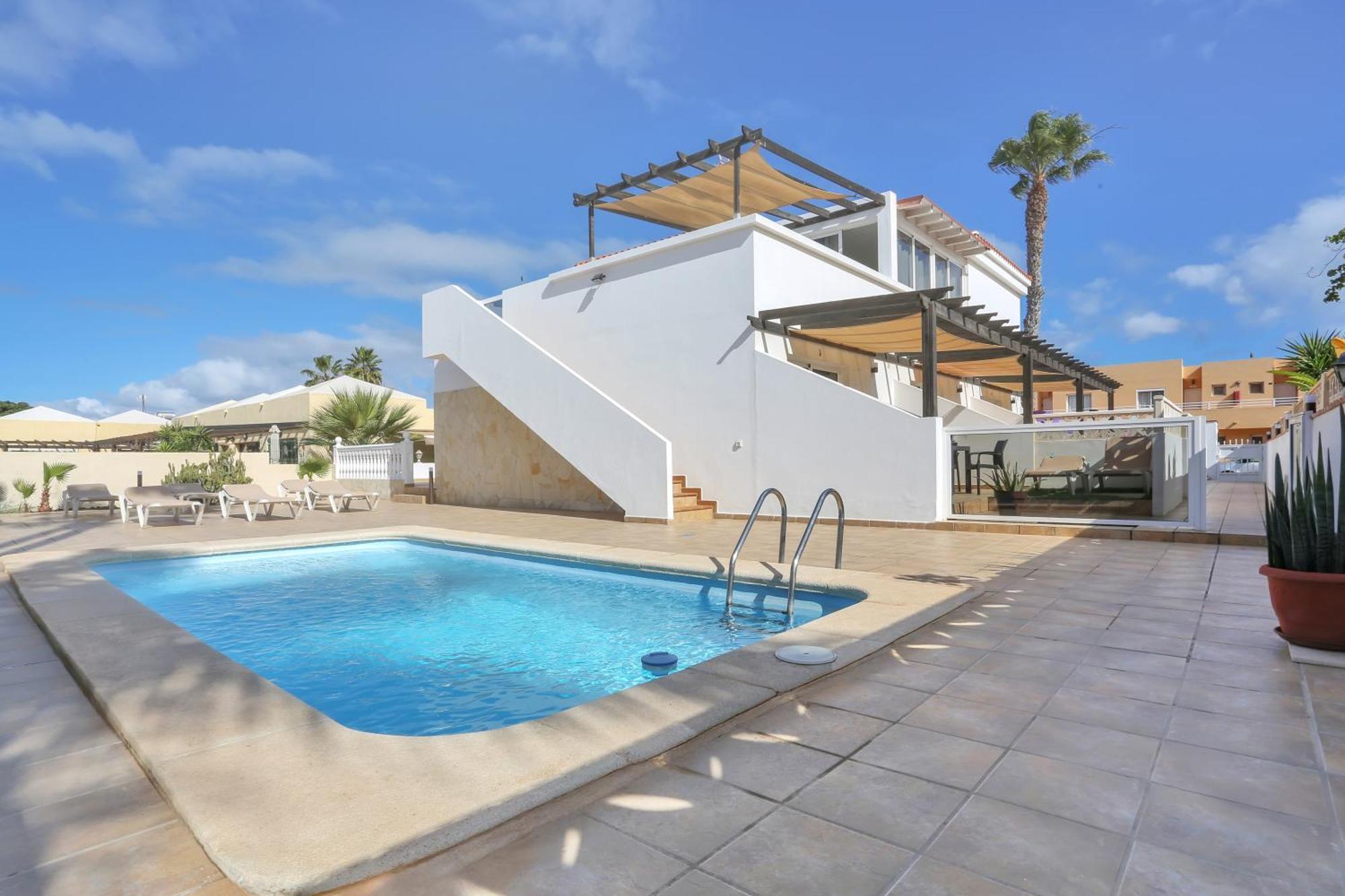 דירות קורלחו Residencia Lena מראה חיצוני תמונה