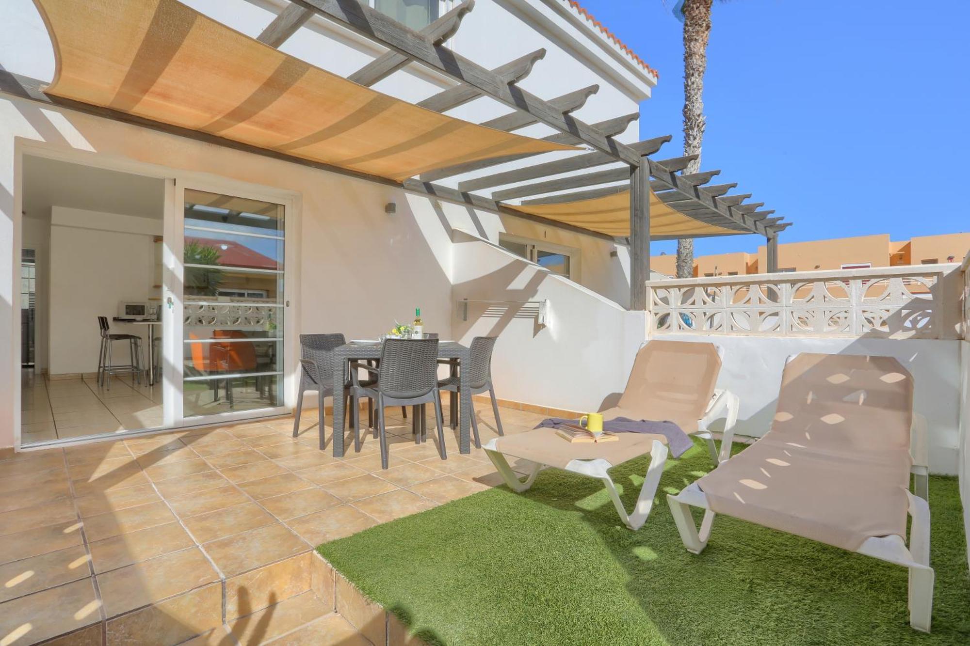 דירות קורלחו Residencia Lena מראה חיצוני תמונה