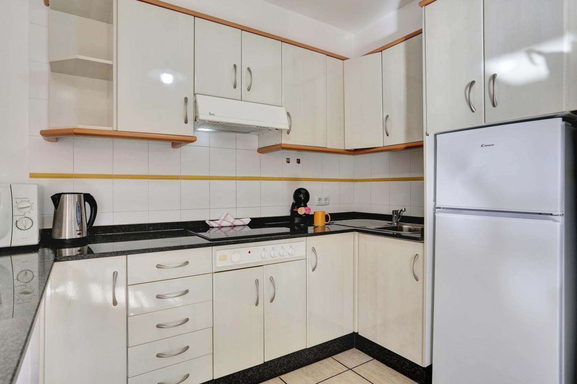 דירות קורלחו Residencia Lena מראה חיצוני תמונה