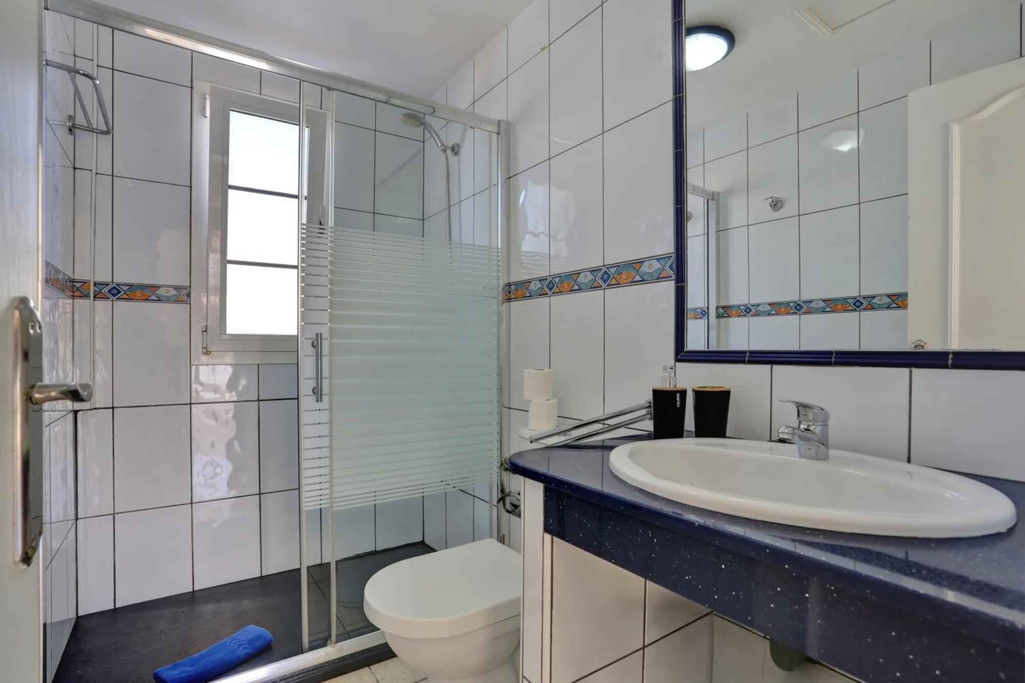דירות קורלחו Residencia Lena מראה חיצוני תמונה