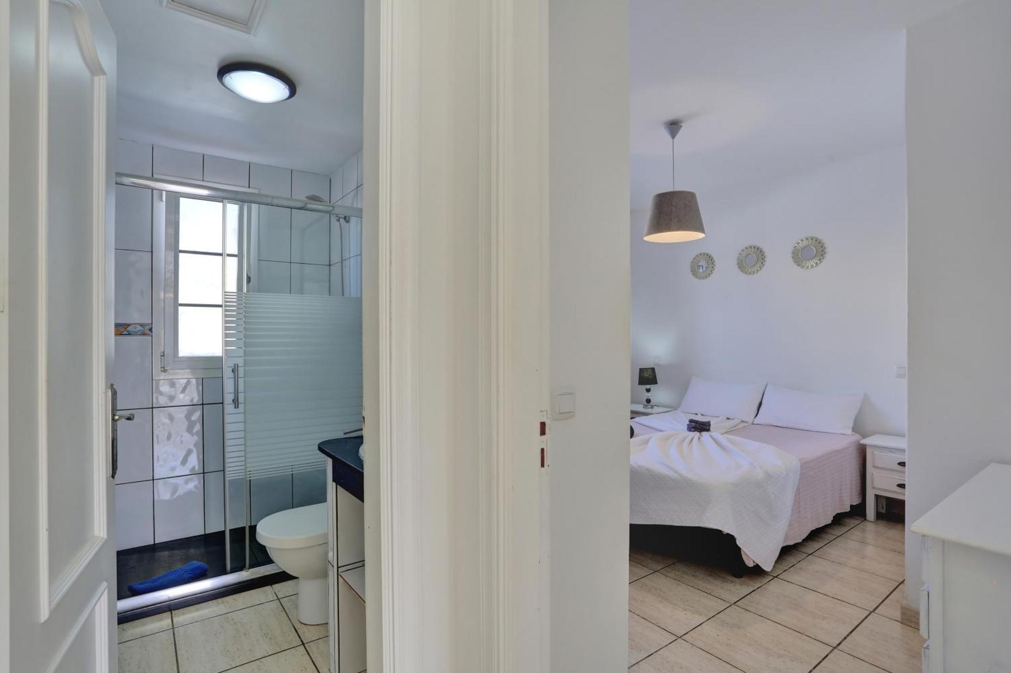 דירות קורלחו Residencia Lena מראה חיצוני תמונה